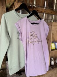 IMG_9942.jpg Thumbnail